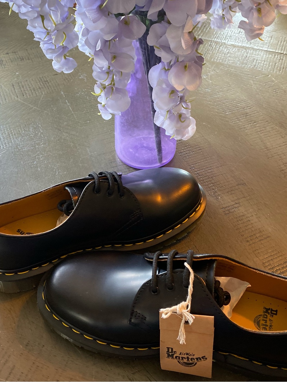 Dr. Martens Black Lace-Up Women's shoes - Picture 4 of 5